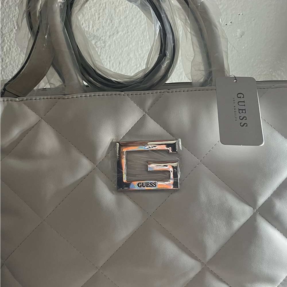 Guess White Quilted Tote with Silver Accent NWT - Picture 2 of 10